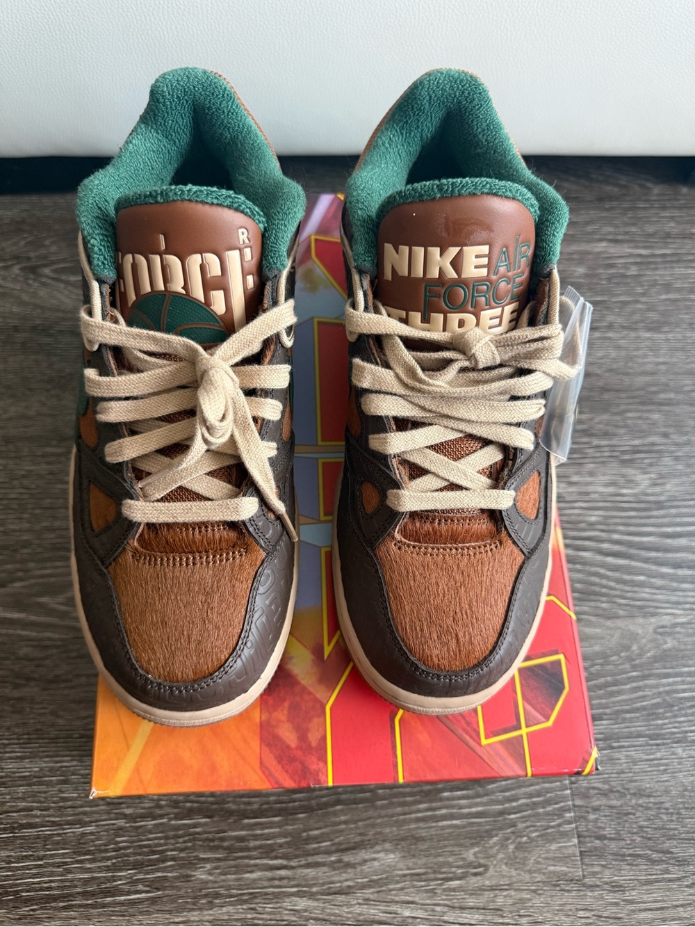 Nike nigo Brown & Green Low-Top Sneakers